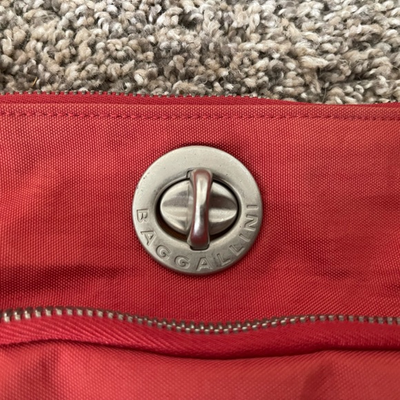 Women’s Baggallini Crossbody Bag Purse Russet Red - Picture 3 of 8